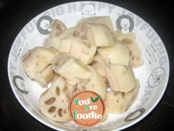 Lotus root pork bone soup