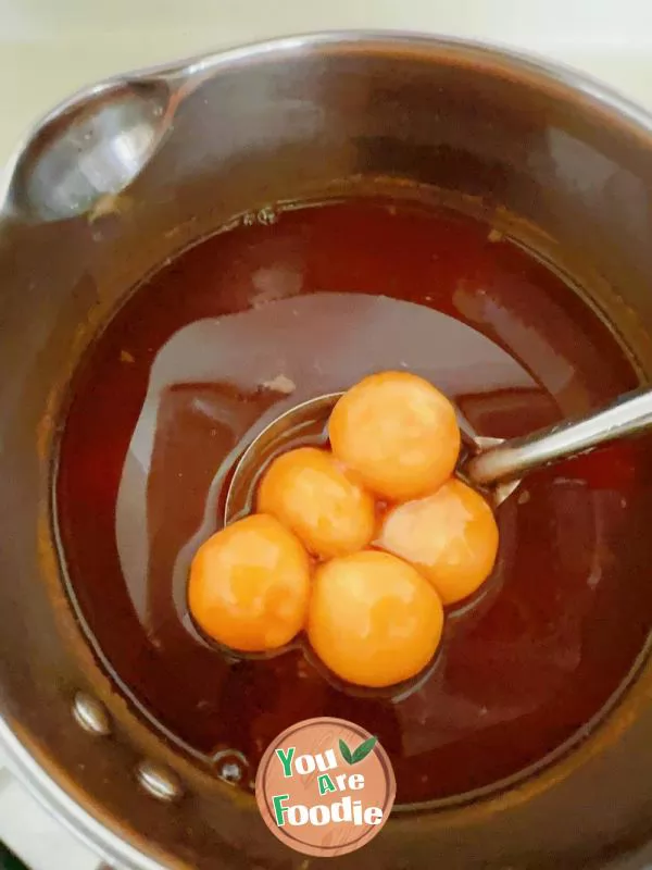 Glutinous Rice Balls in Wine