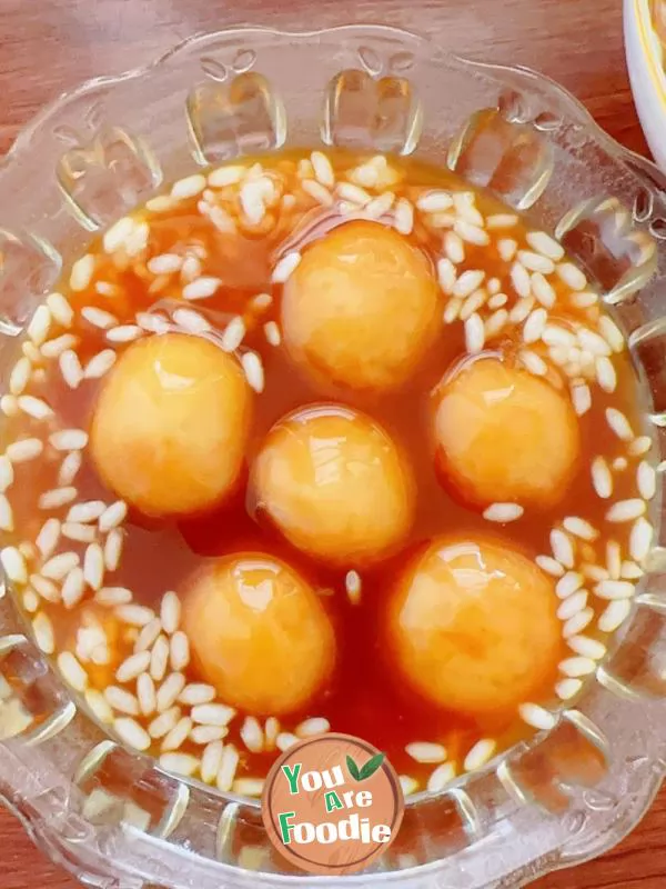 Glutinous Rice Balls in Wine