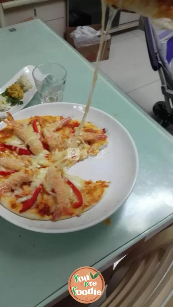 Boundless shrimp pizza