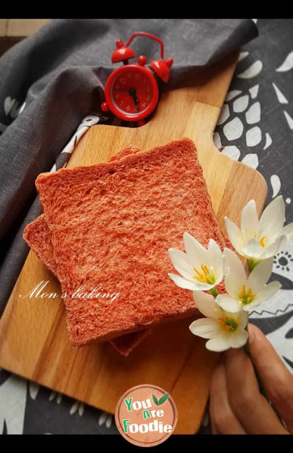 Red-toast