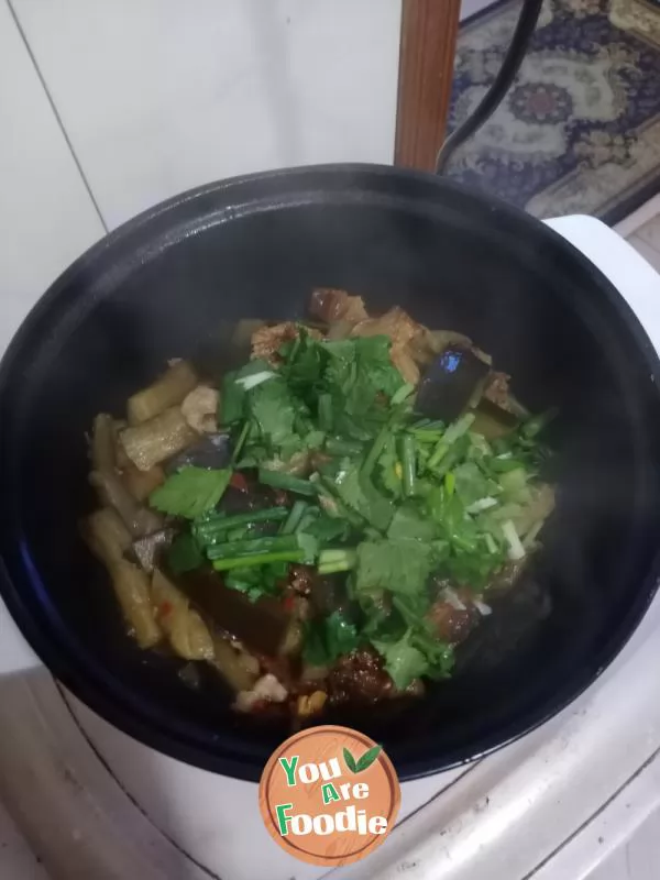 Salted fish and eggplant in casserole