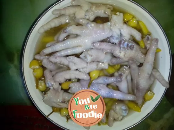 Chicken Feet with Pickled Peppers