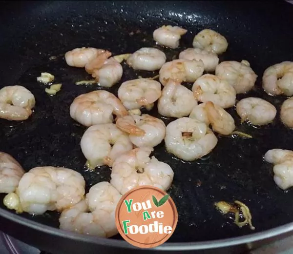 Baked shrimp with salted egg yolk