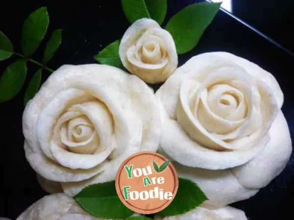 White rose - coconut flavored rose steamed bread