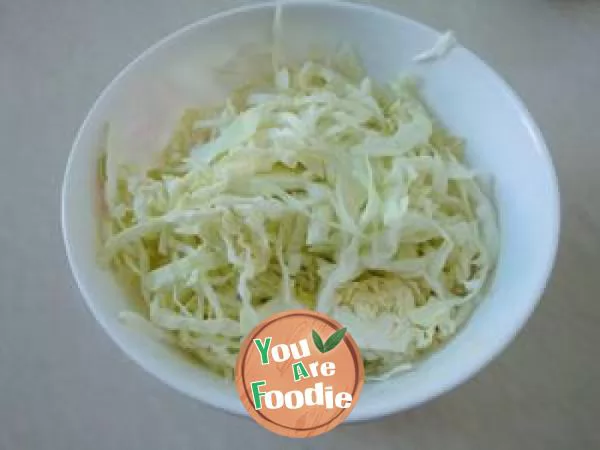 Boiled pickles with cabbage