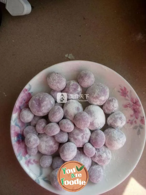 Purple potato and red bean balls