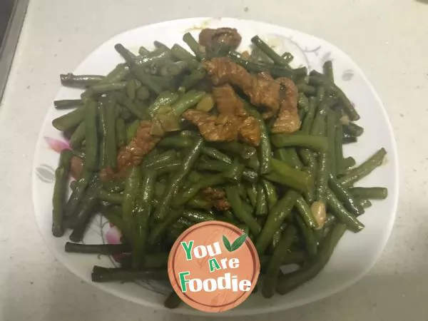 Fried meat with long bean / cowpea