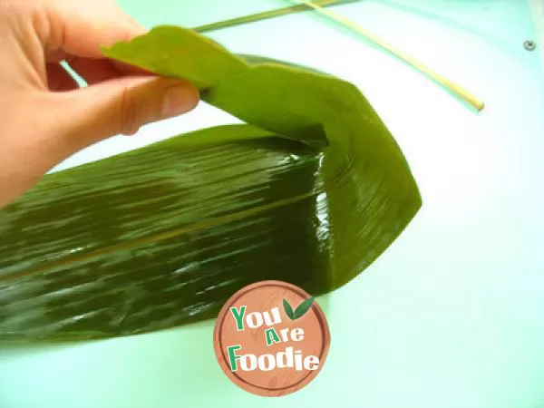 [Dragon Boat Festival · zongzi] triangle Zongbao method -- Hotan jujube zongzi