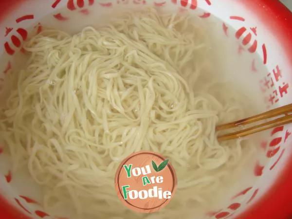 Three silk cold noodles