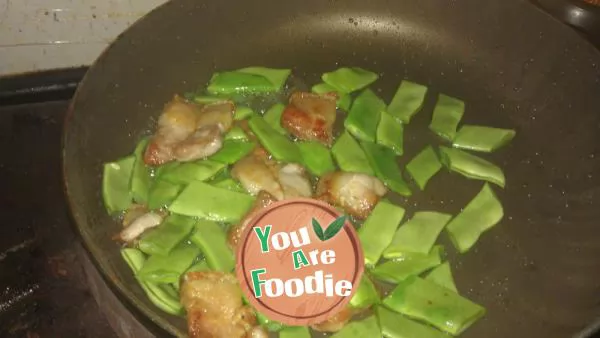 Stir fried in stone pot