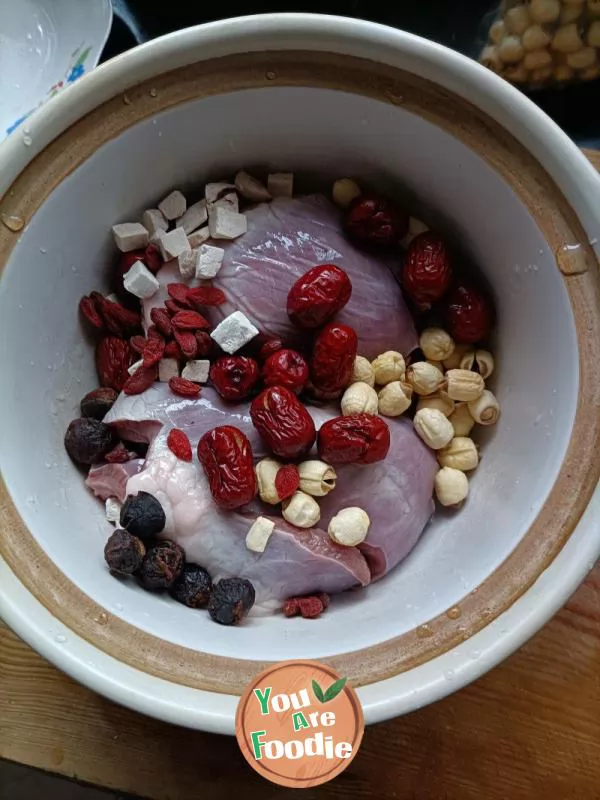 Stewed Lotus Seed with Pig Heart