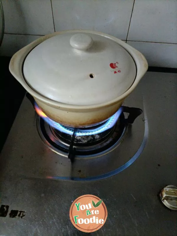 Stewed Lotus Seed with Pig Heart