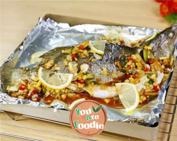 Thai style grilled fish with lemon flavor