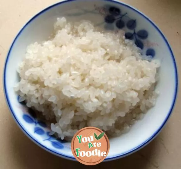 Warm porridge in winter --- congee with white fungus, scallops and minced chicken