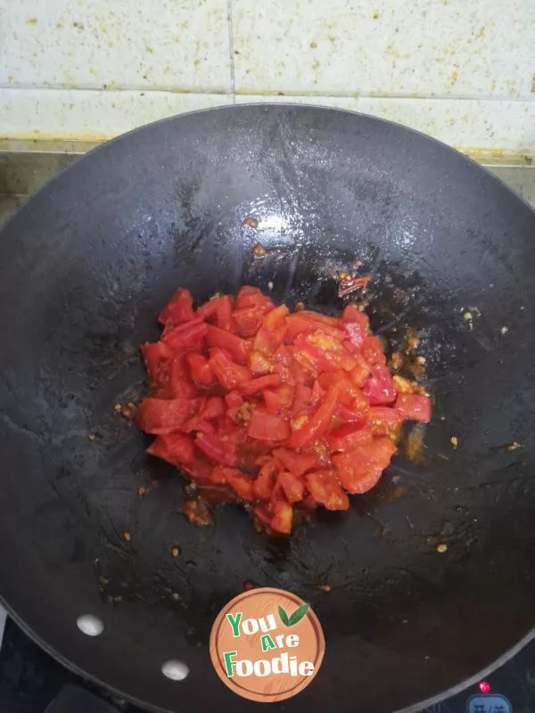 Tomato and egg noodles