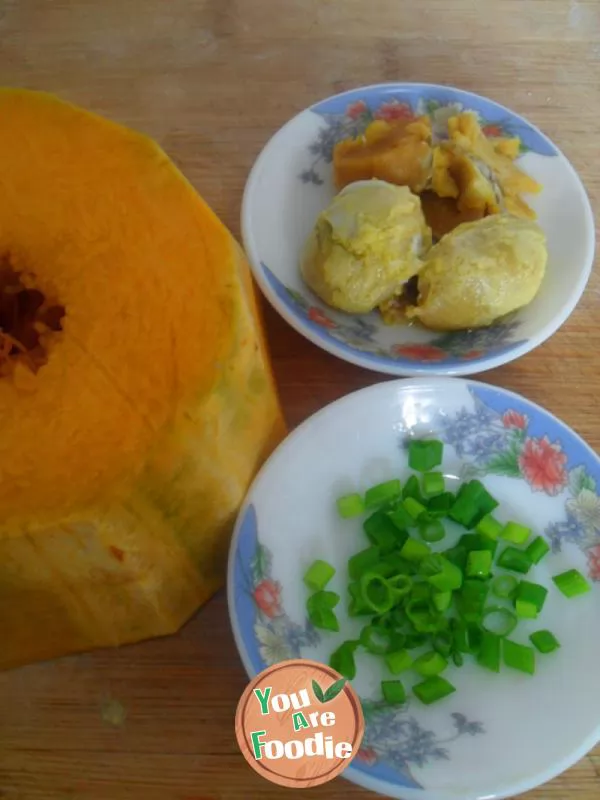 Baked pumpkin with salted duck eggs