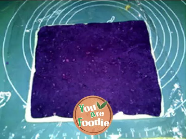 Honey purple potato yam roll