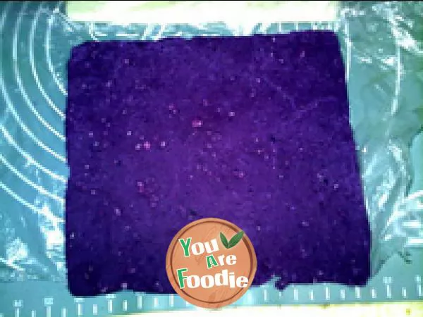 Honey purple potato yam roll