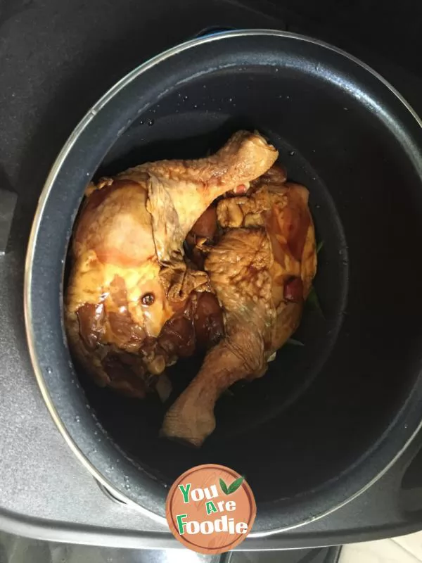 Stewed chicken legs in rice cooker