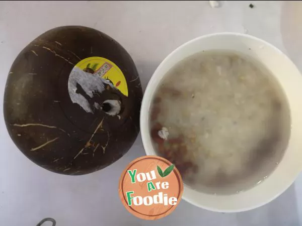 One person's exquisite simple meal: lotus root glutinous rice balls + steamed rice with coconut milk