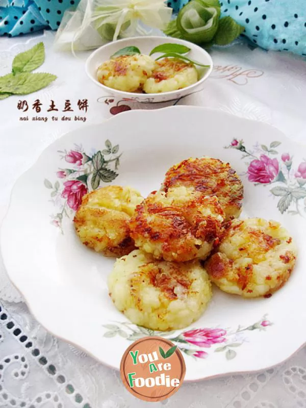 Milk flavored potato cake