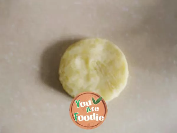 Milk flavored potato cake