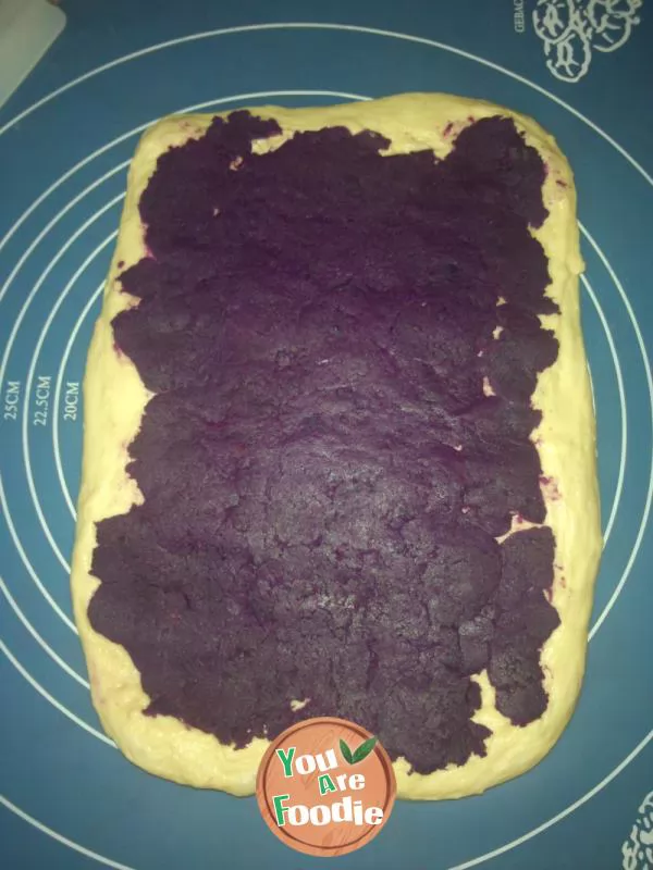 Purple potato pattern toast