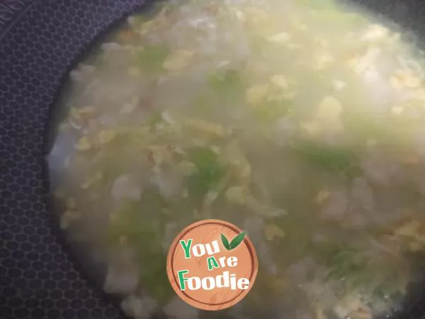 Cabbage and egg pimple soup