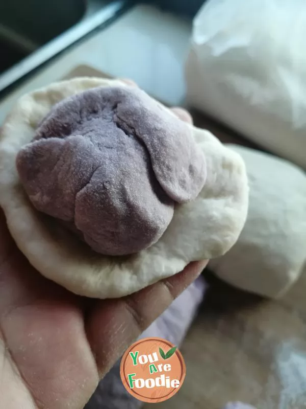 Purple potato steamed bread