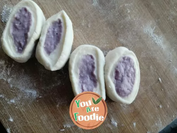 Purple potato steamed bread