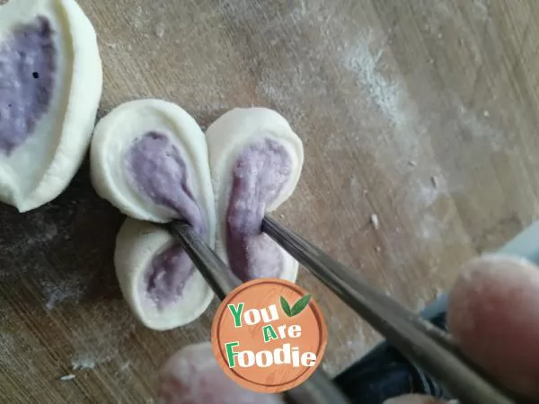 Purple potato steamed bread