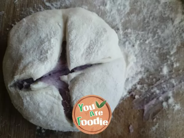 Purple potato steamed bread