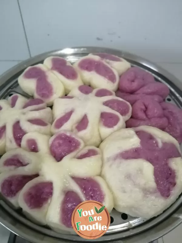 Purple potato steamed bread