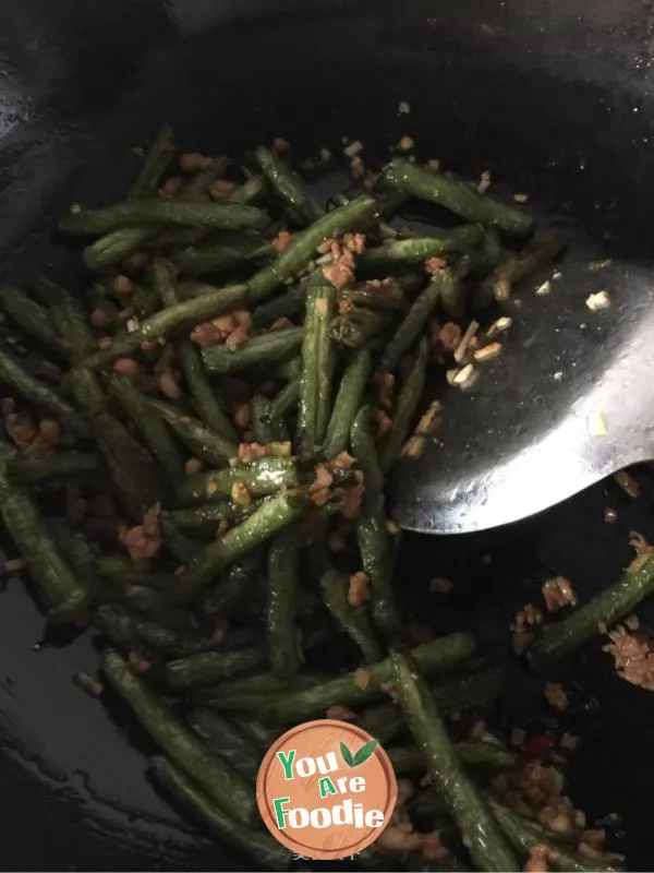 Dry-Fried Green Beans with Minced Pork and Preserved Vegetables