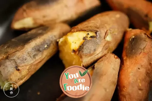 Super simple enamel pan roasted sweet potato in one kitchen as cast iron pan