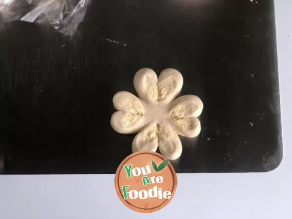 Bread with flower and coconut