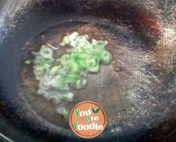 Fried shrimps with white gourd and black fungus