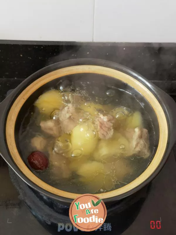 Snow Lotus Fruit Lean Meat Soup