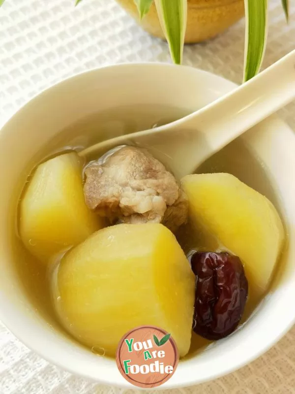 Snow-Lotus-Fruit-Lean-Meat-Soup