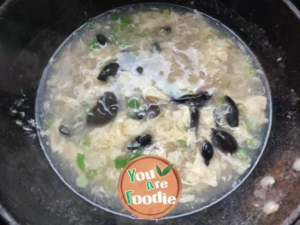 White Fungus and Egg Soup