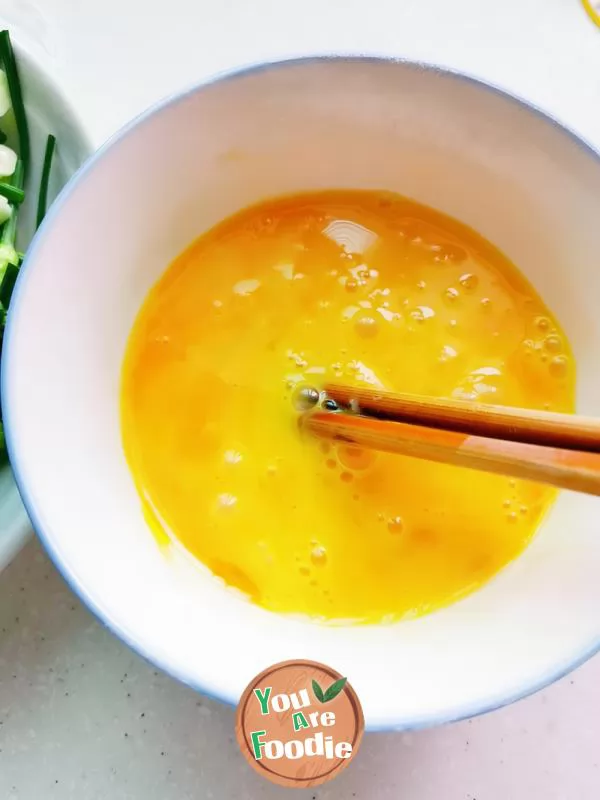 Fried egg with leek flower