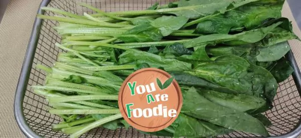 Spinach with vermicelli