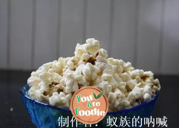 Homemade popcorn is safe and delicious