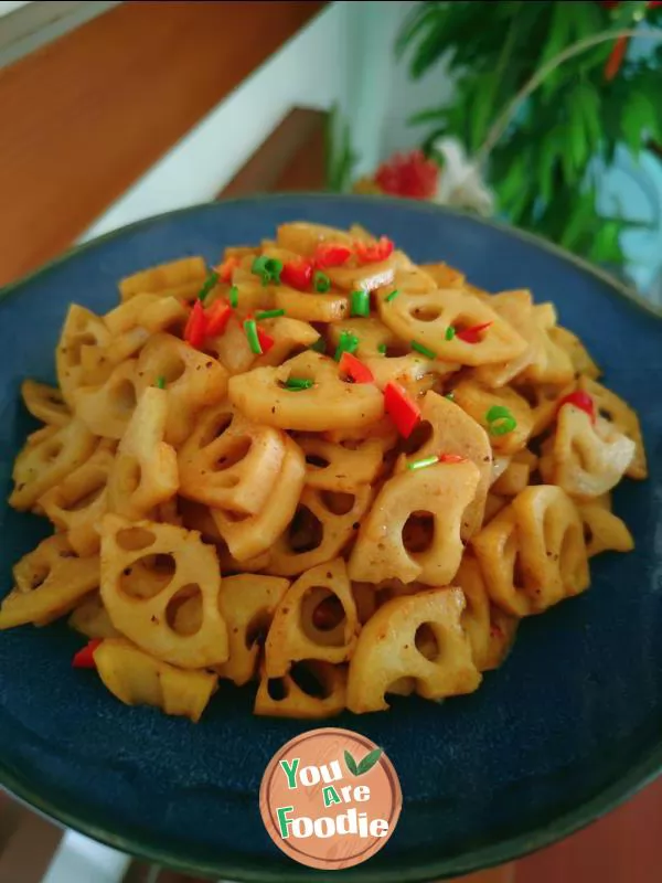 Spicy lotus root slices