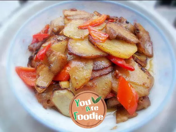 Double-cooked-pork-with-potatoes