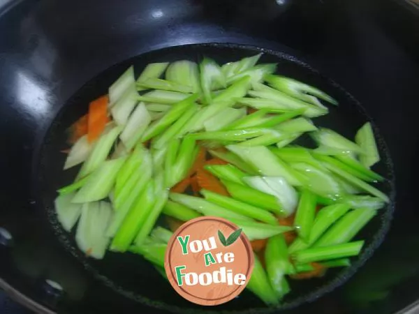 Stir fried beancurd with celery