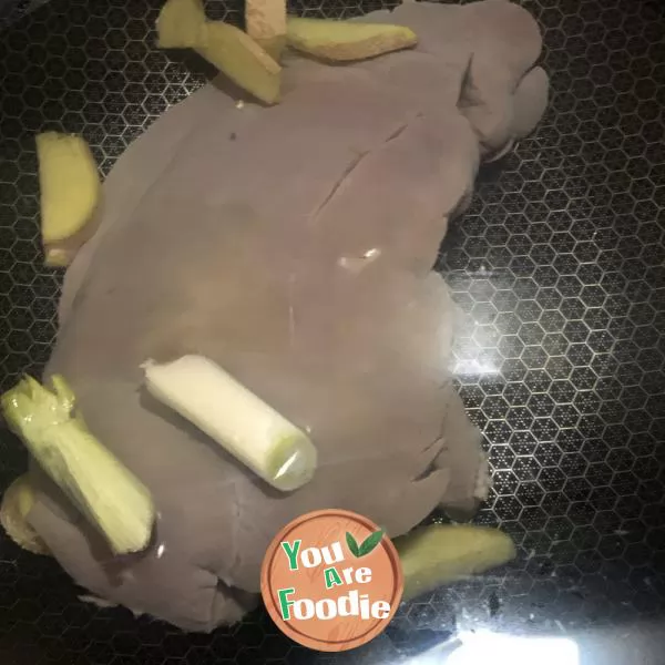 Braised pork liver