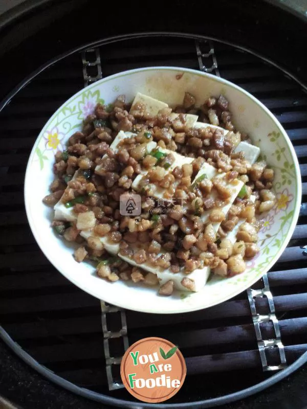 Steamed tofu with minced meat