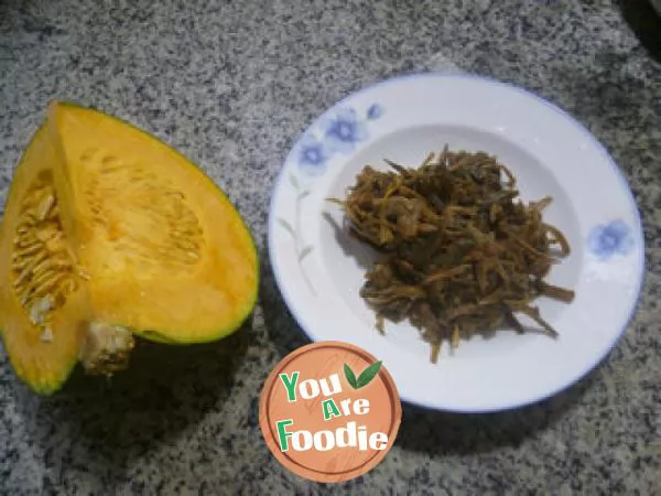 Stir fried Japanese pumpkin with dried plum